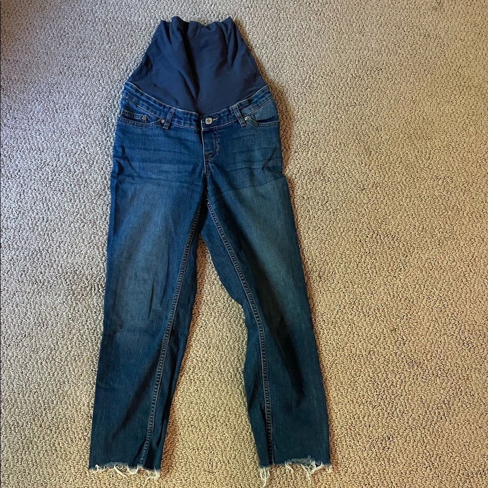 H&M ‘girlfriend fit’ maternity jeans sz S
